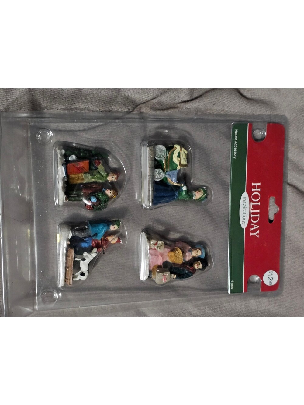 Holiday Inspirations Miniature Figurine Set of 4 with Winter Scene